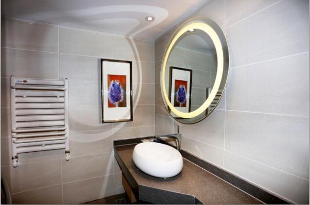 Photo of Bathroom in Jinfeng Developing Area