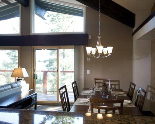 Photo of Livingroom in Incline Village