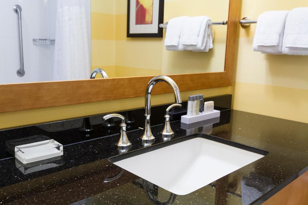 Photo of Bathroom in Coal Harbour