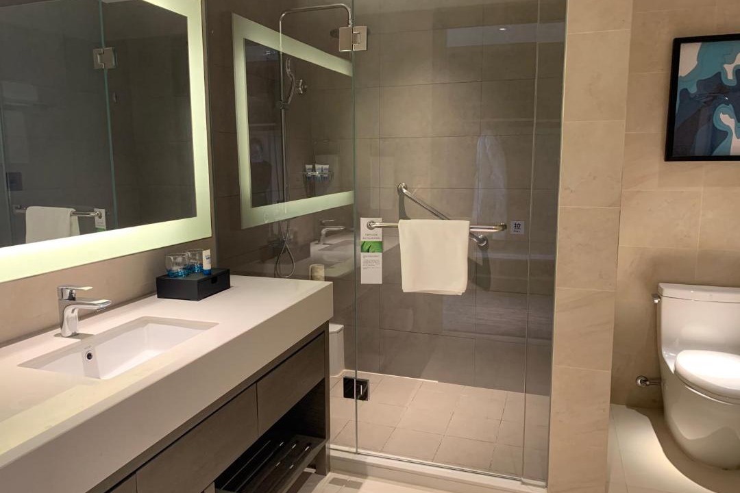 Photo of Bathroom in Jinfeng Qu