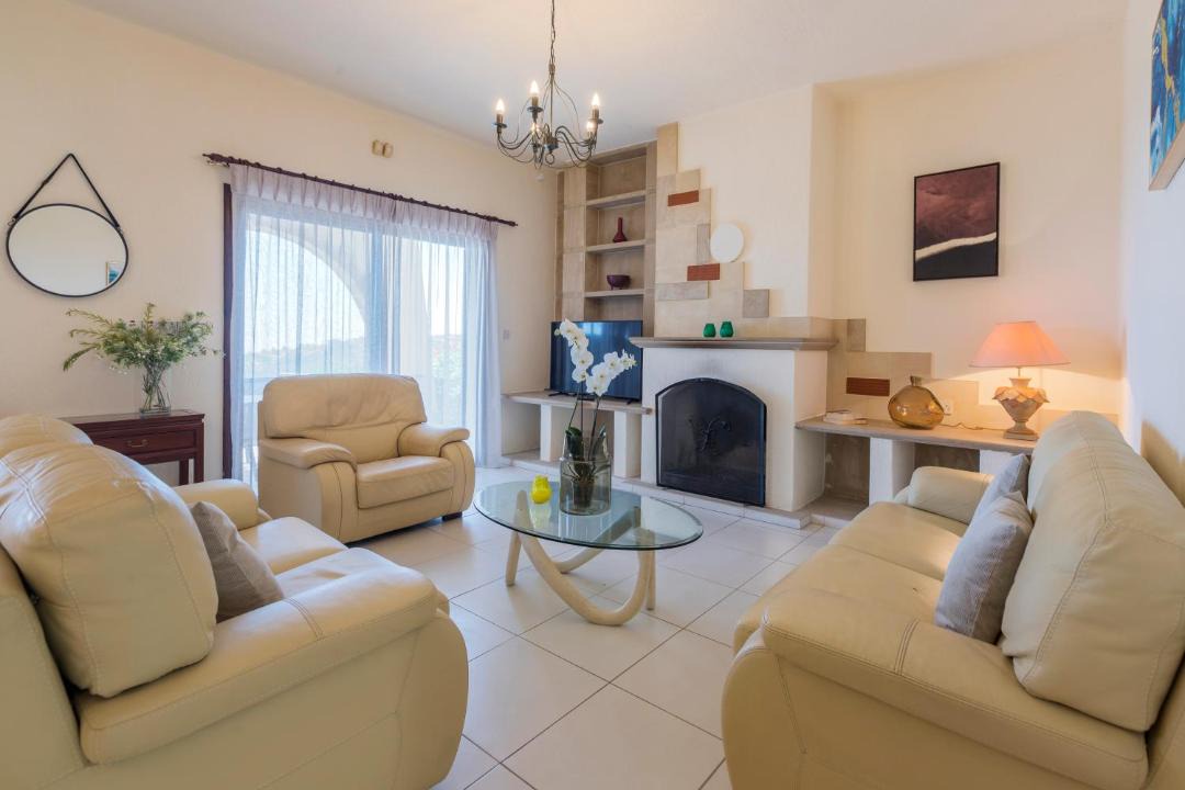 Photo of Livingroom in Tala
