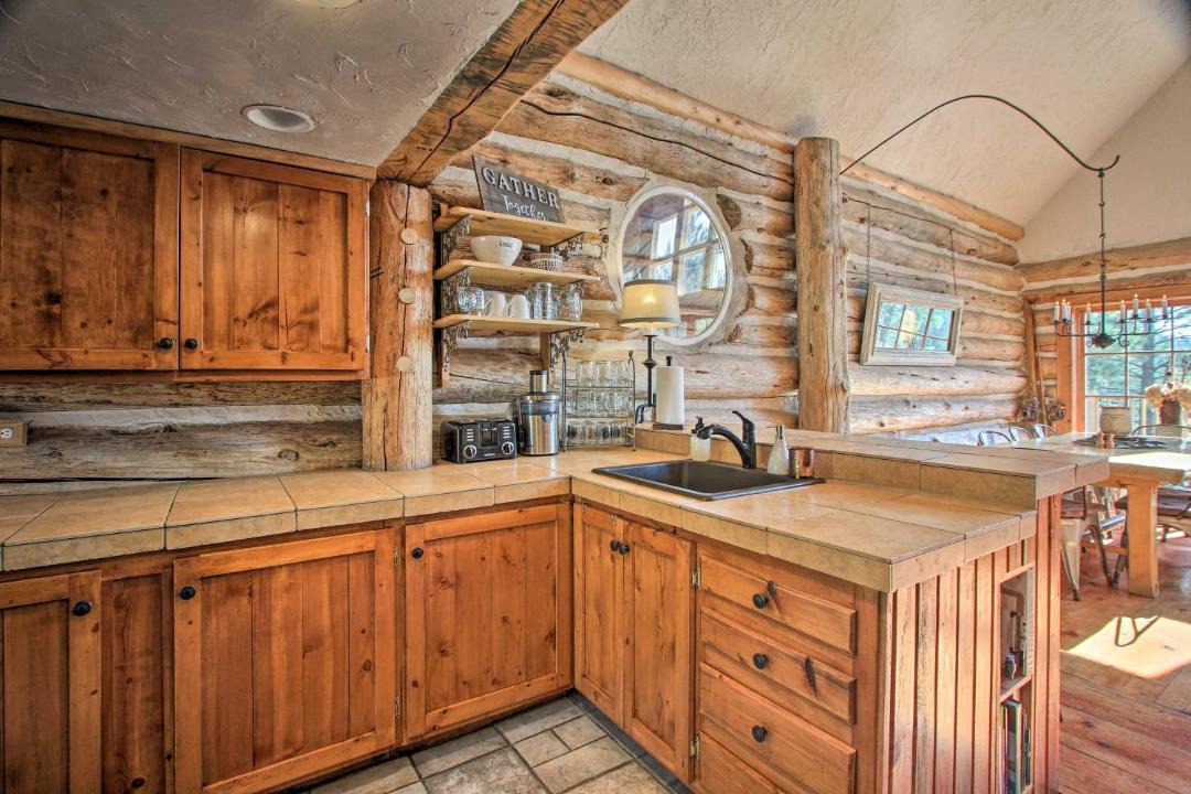 Photo of Kitchen in Crescent
