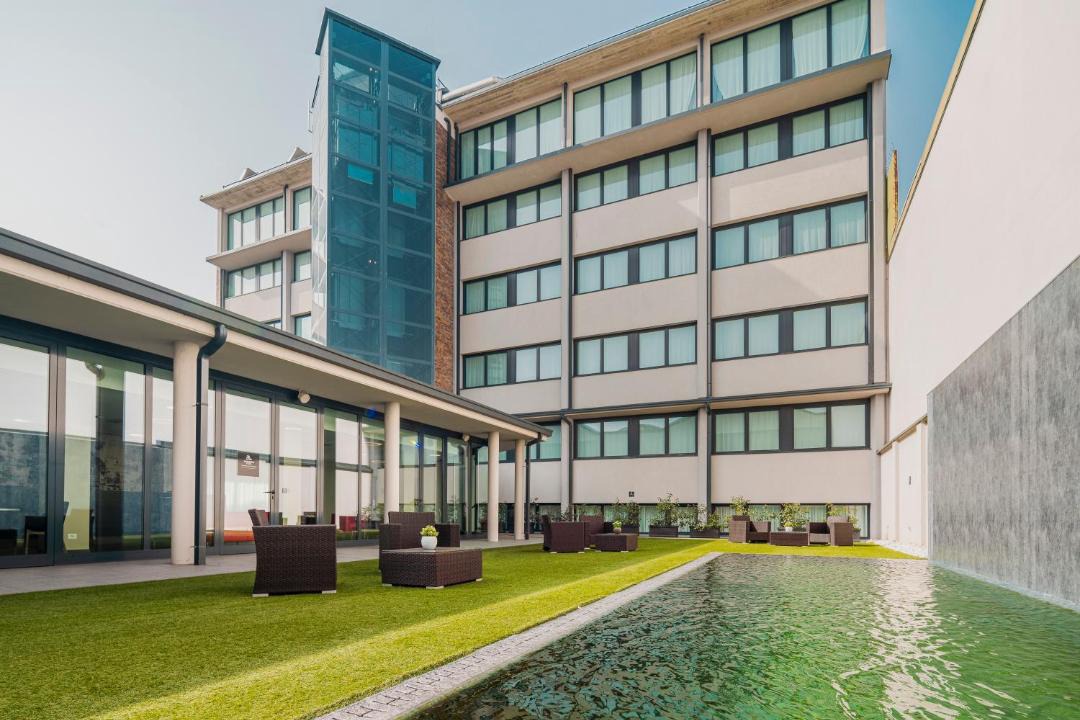 Photo of Buildings in Novegro