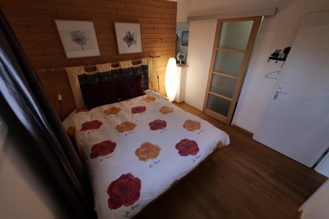 Photo of Bedroom in Villeneuve