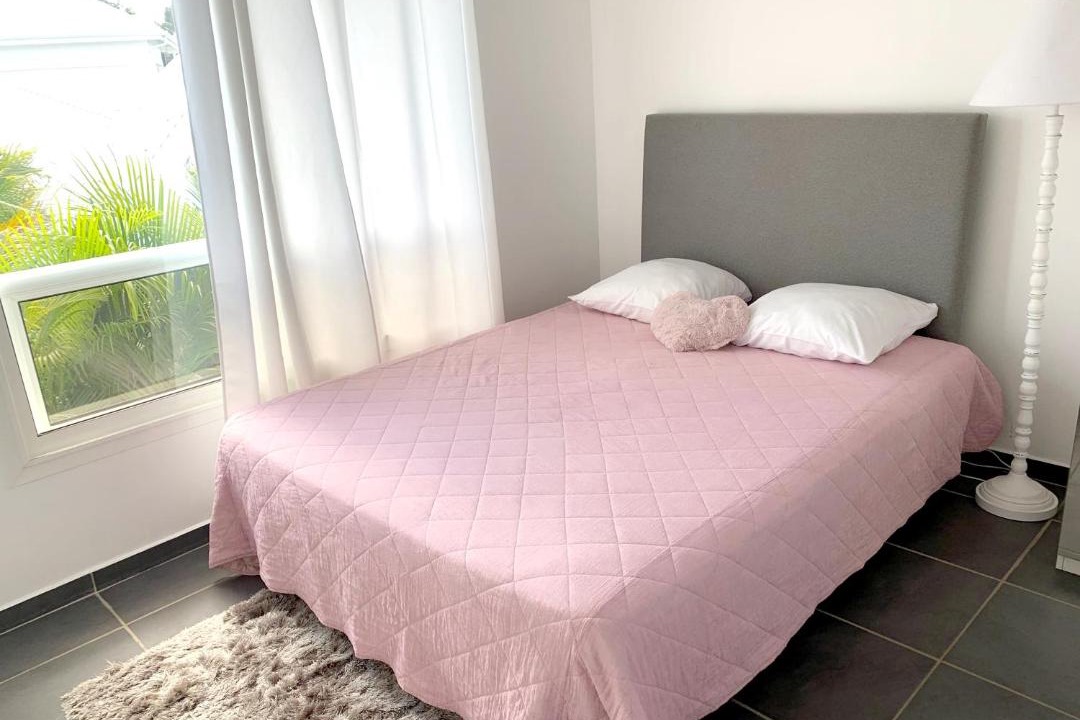 Photo of Bedroom in L'Autre-Bord