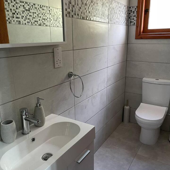 Photo of Bathroom in Lemona