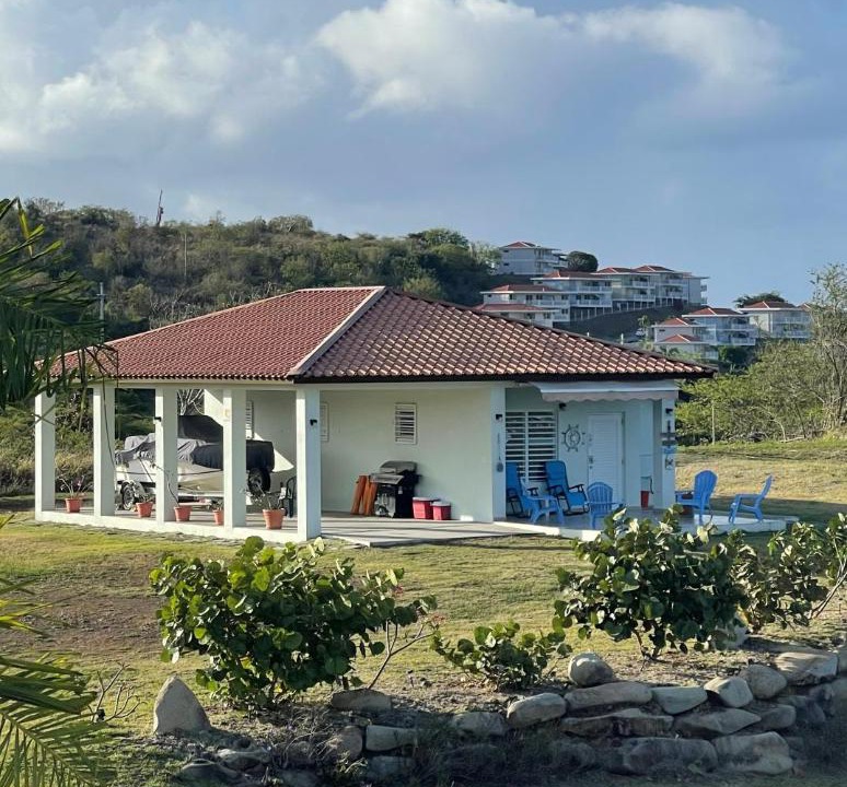 Photo of Buildings in Culebra Pueblo