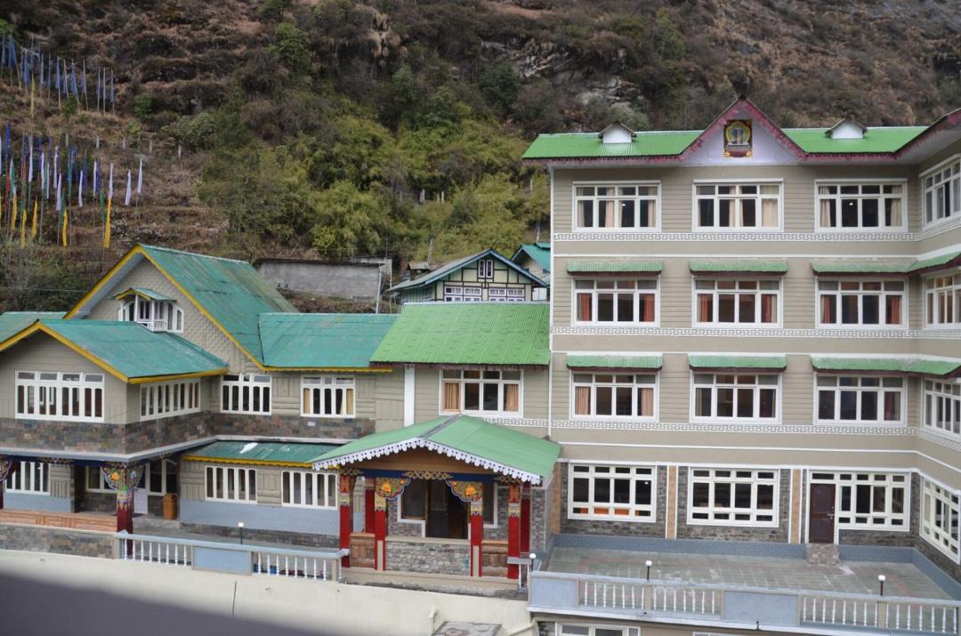 Photo of Others in Lachung