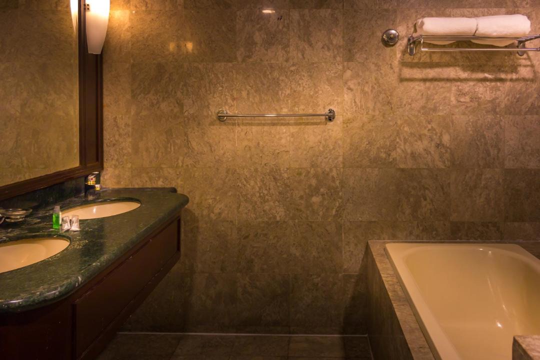 Photo of Bathroom in Imbi