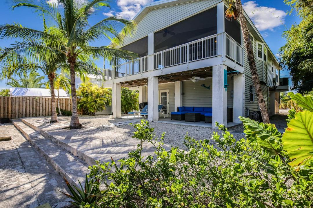 Photo of Buildings in Little Torch Key