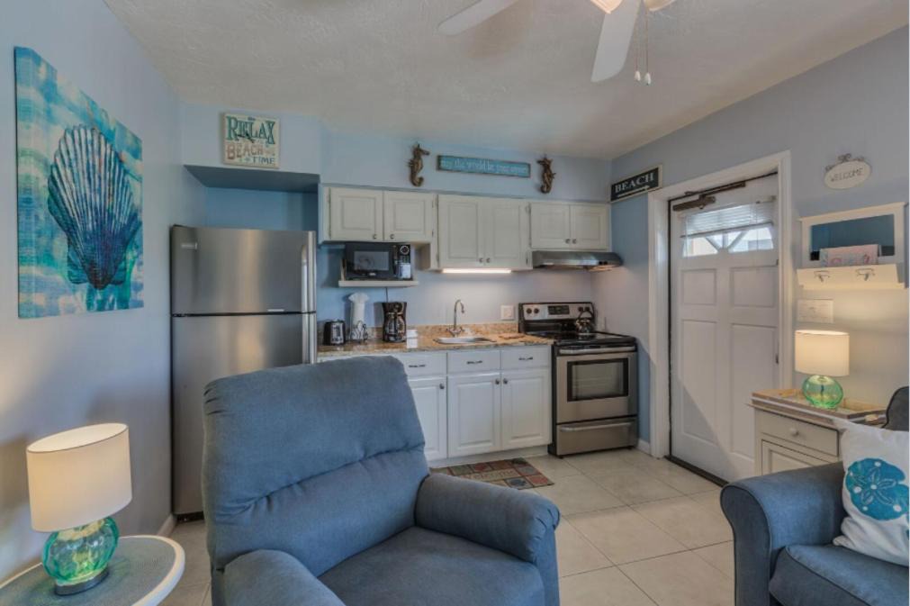 Photo of Livingroom in Bay Esplanade