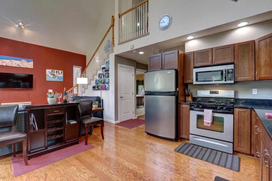 Photo of Kitchen in Girdwood