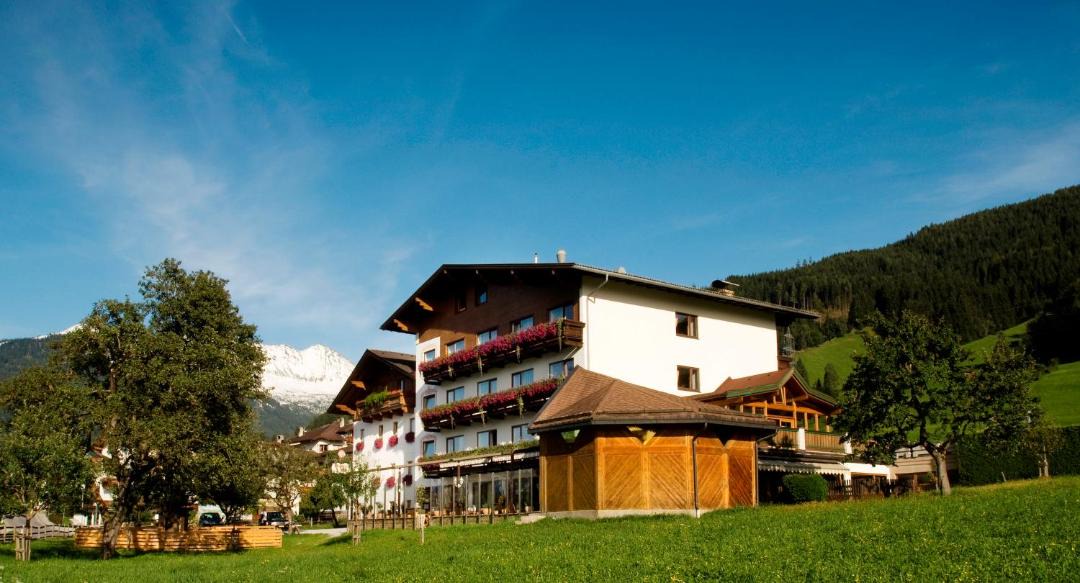 Photo of Buildings in Außerweerberg