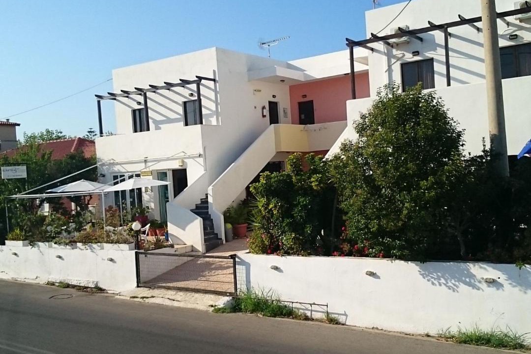 Photo of Buildings in Rapaniana
