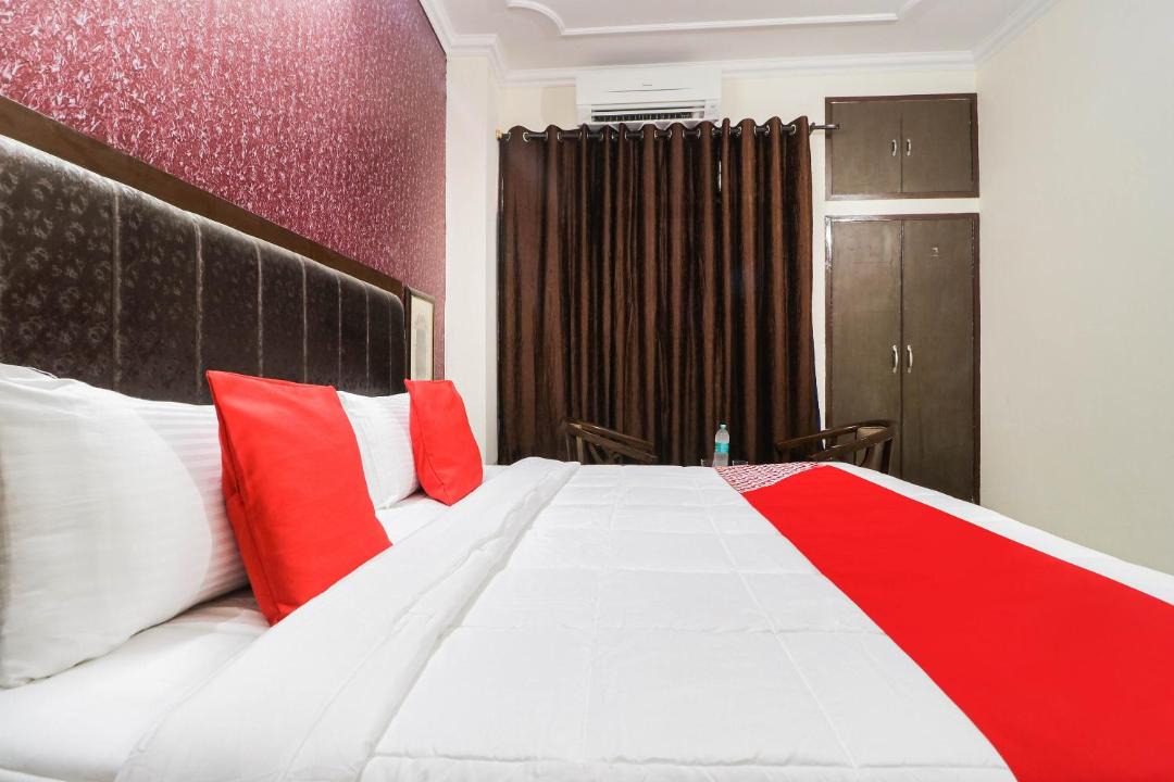 Photo of Bedroom in Sector 45