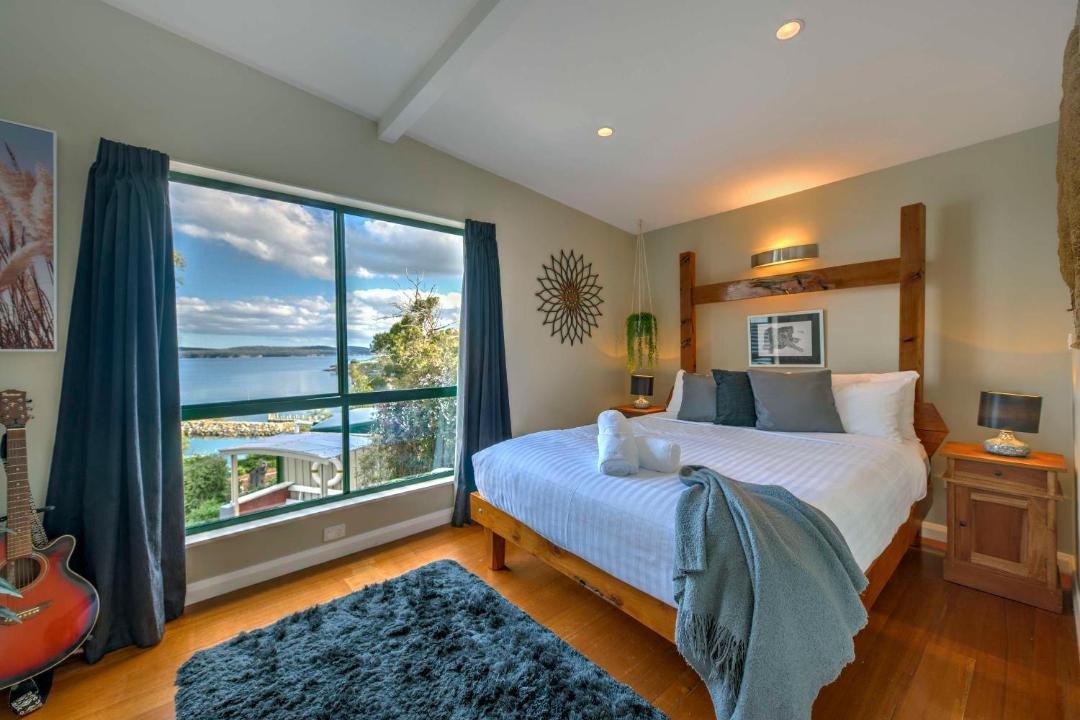 Photo of Bedroom in Primrose Sands