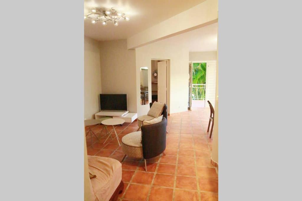 Photo of Livingroom in Trois-Rivieres