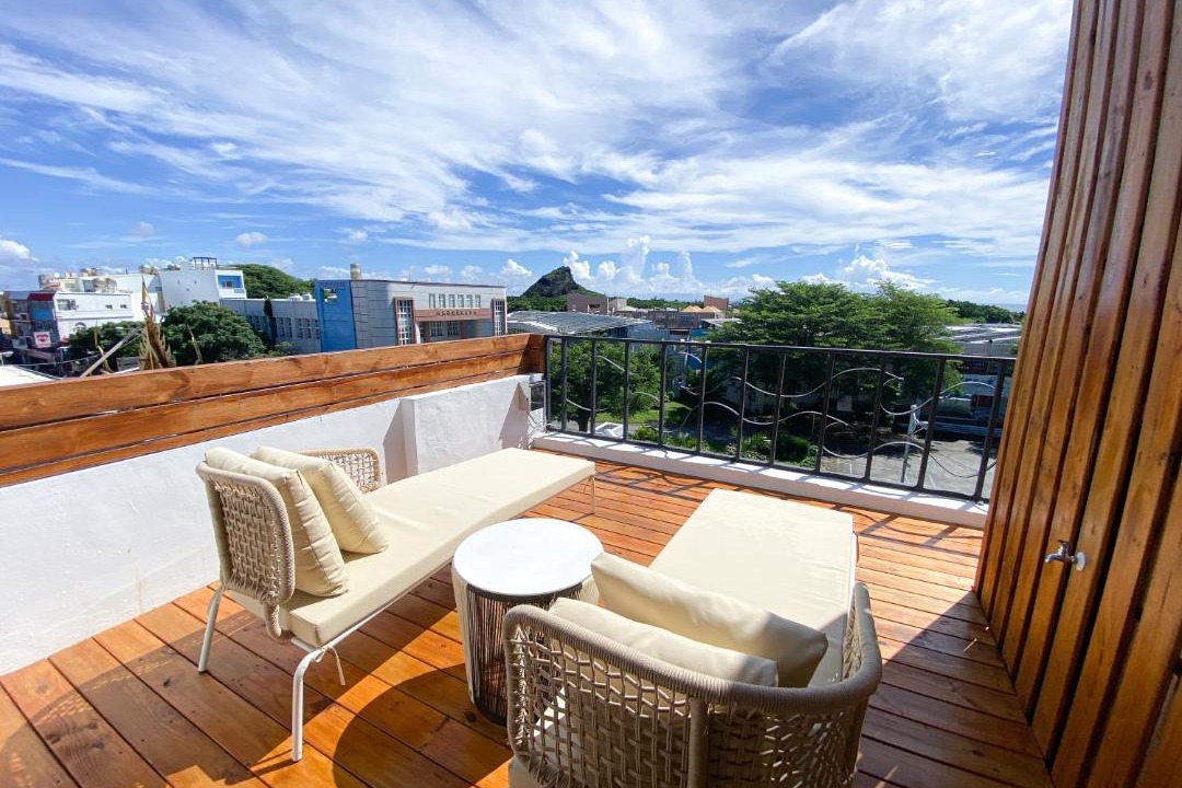 Photo of Patio Balcony in Big Beach