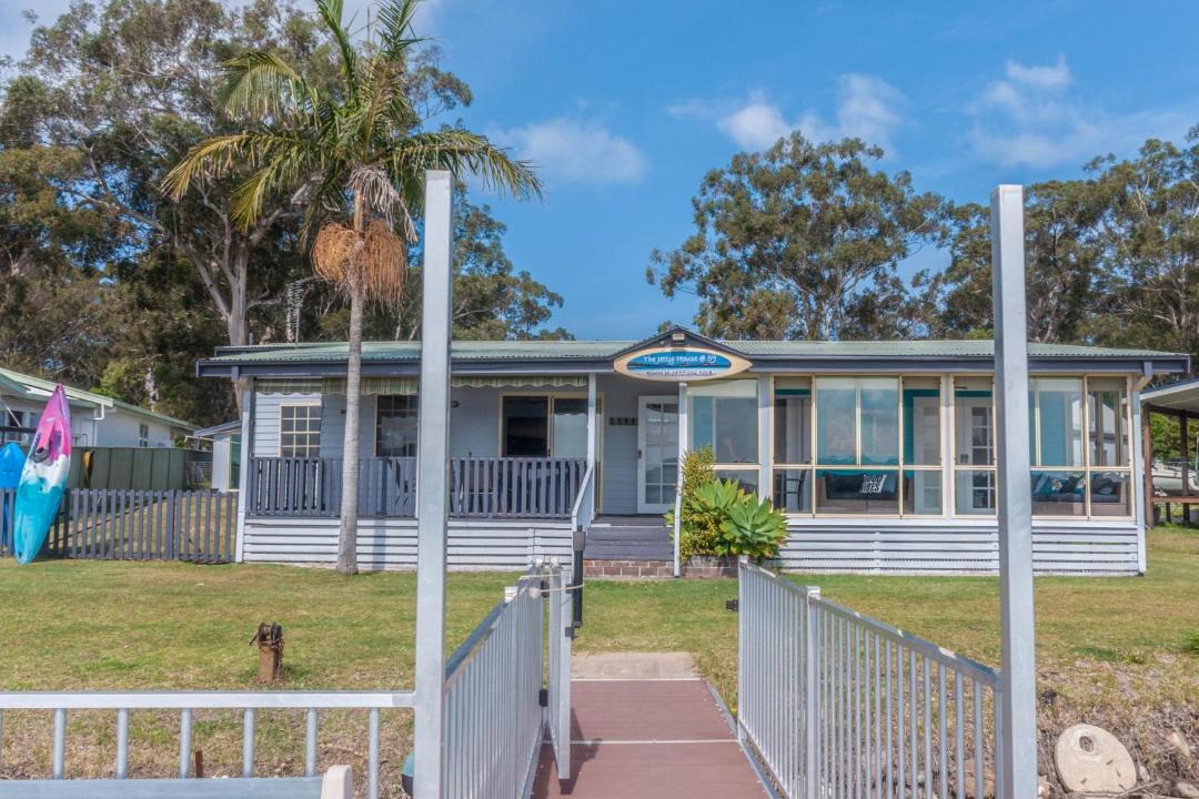 Photo of Others in Myola