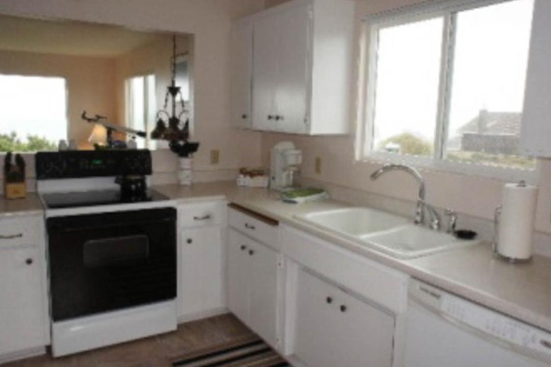 Photo of Kitchen in Bandon