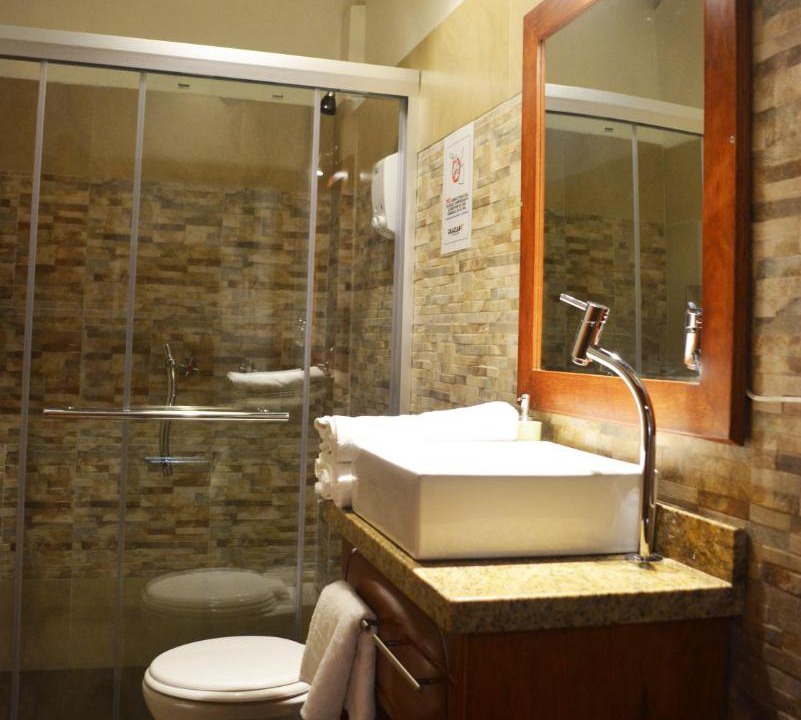 Photo of Bathroom in Tababela