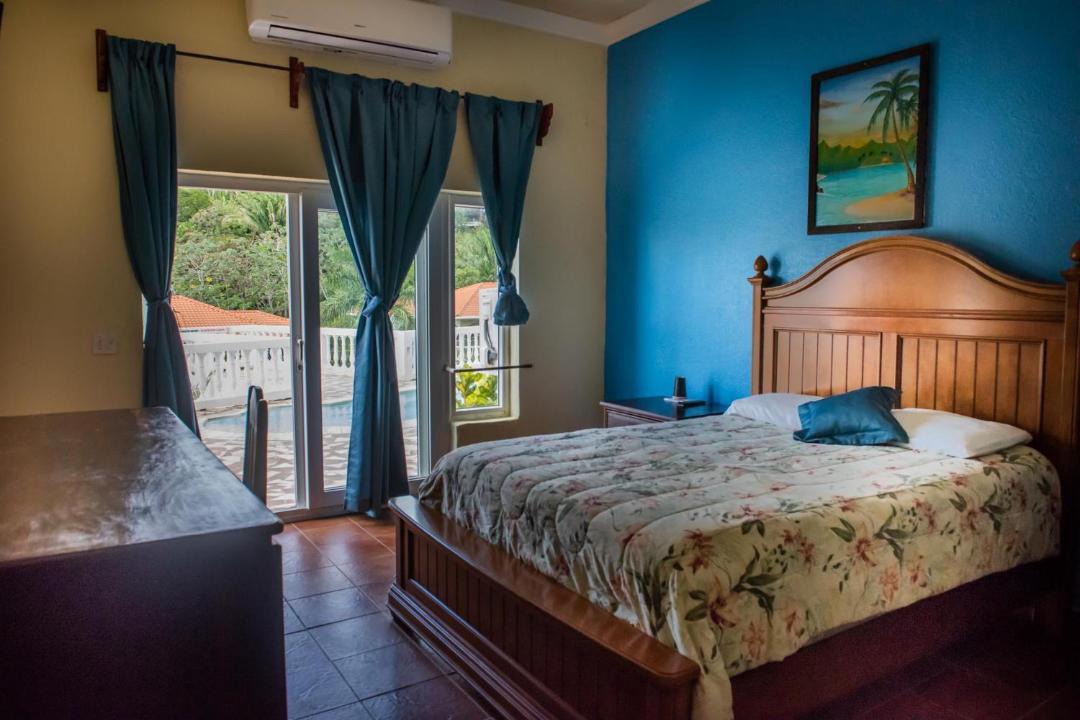 Photo of Bedroom in West End