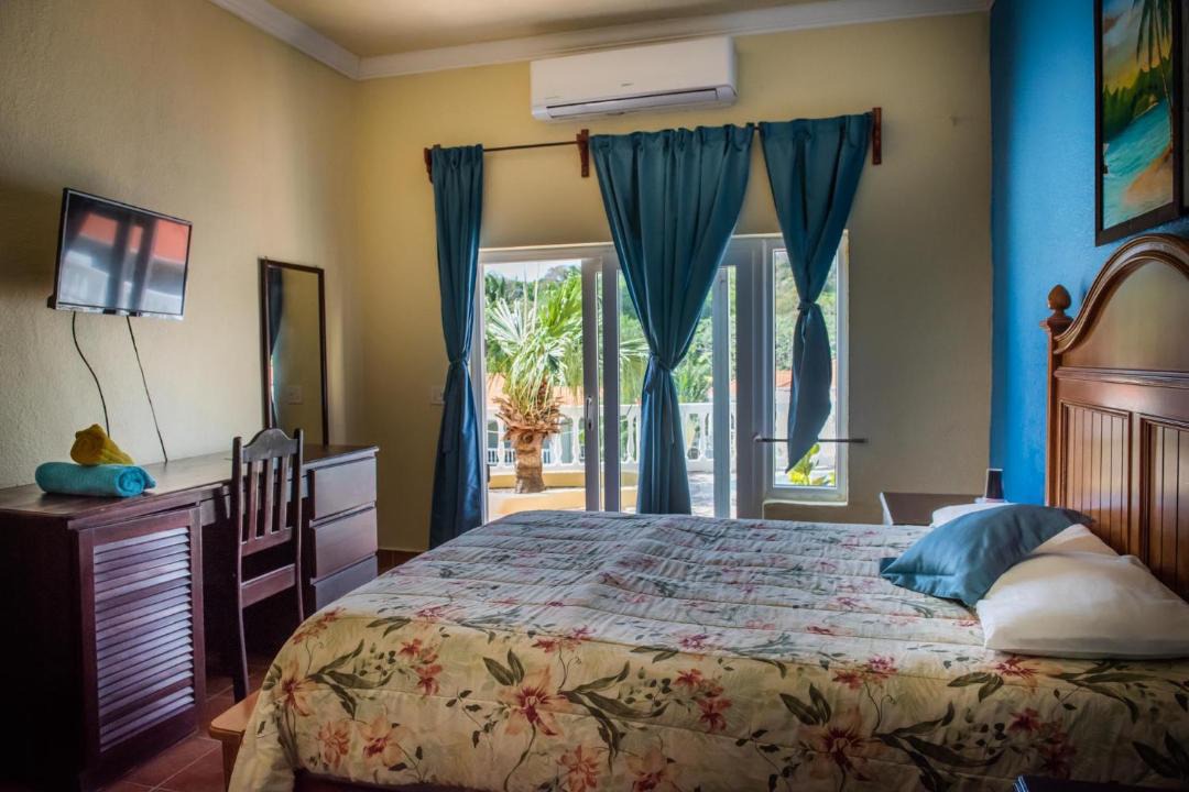 Photo of Bedroom in West End