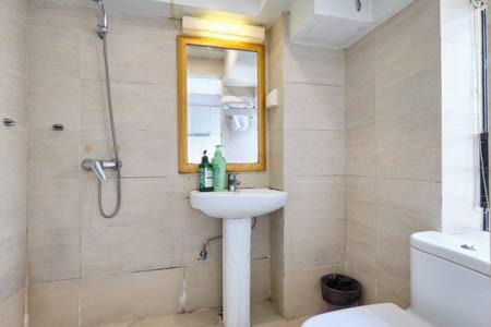 Photo of Bathroom in Luohu