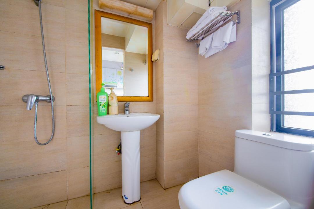 Photo of Bathroom in Luohu