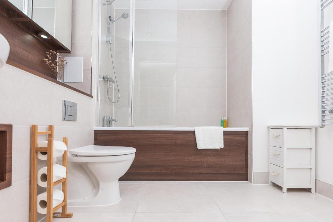Photo of Bathroom in Evelyn