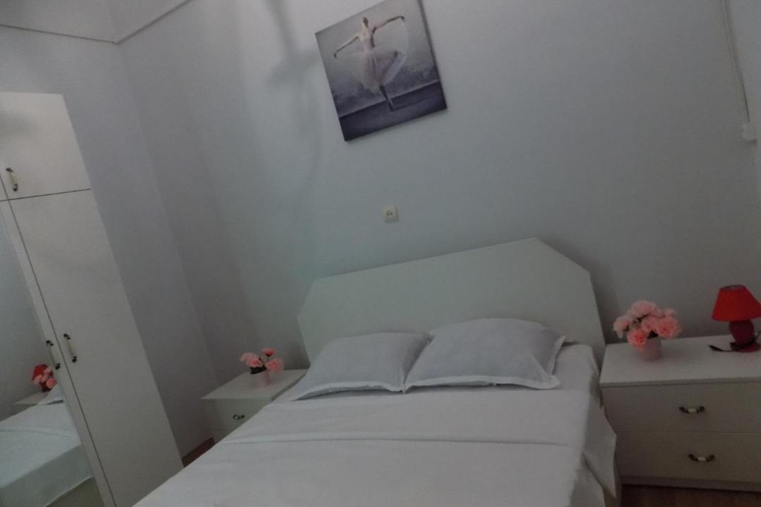 Photo of Bedroom in mtatsminda