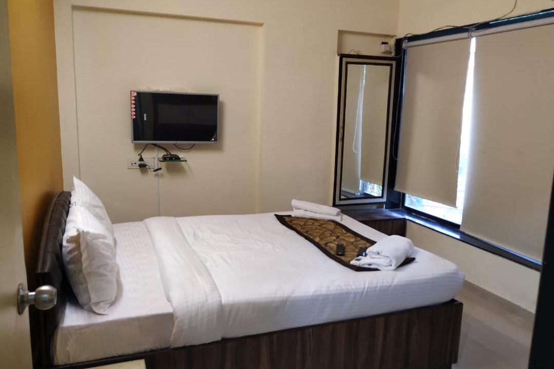 Photo of Bedroom in Lokhandwala Complex