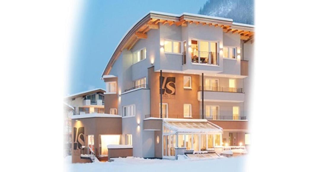 Photo of Others in Ischgl