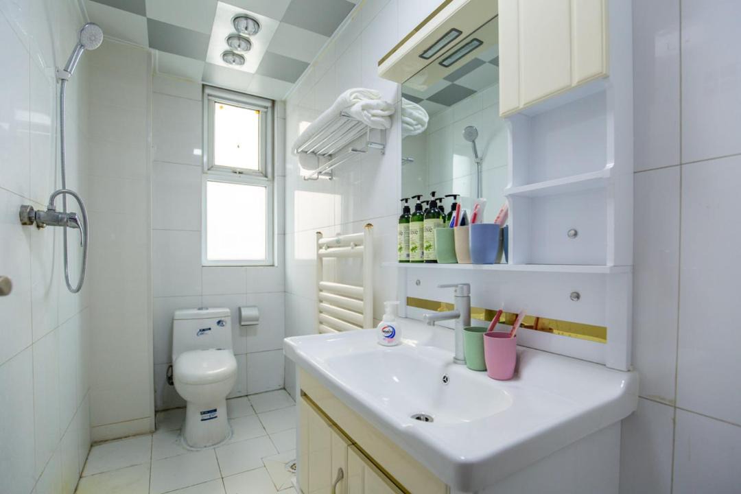 Photo of Bathroom in Shizhong