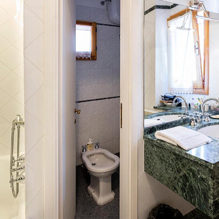 Photo of Bathroom in Pracchia