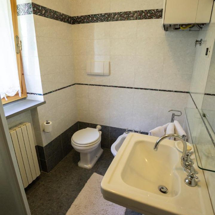 Photo of Bathroom in Pracchia