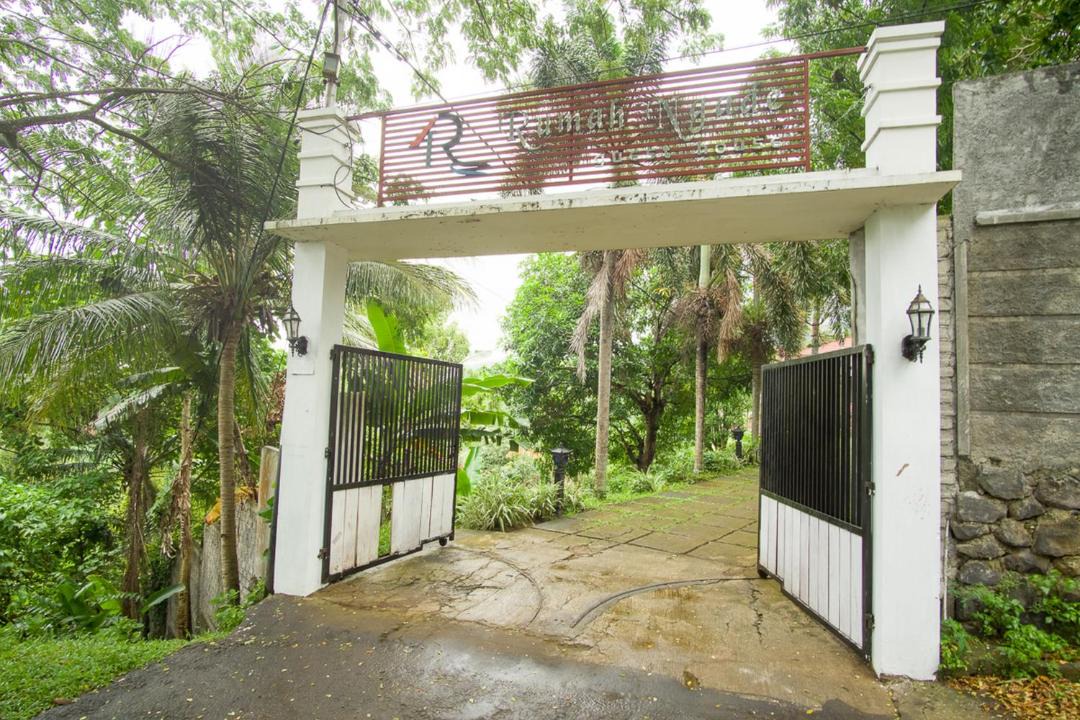Photo of Others in Pulau Maitara