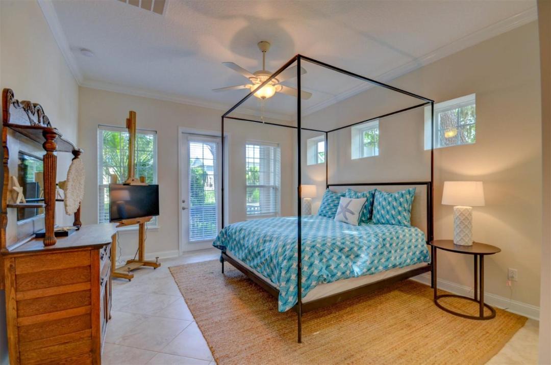Photo of Bedroom in American Beach