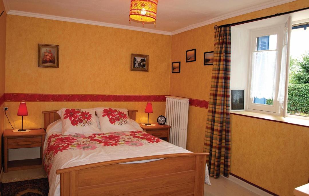 Photo of Bedroom in Loudeac