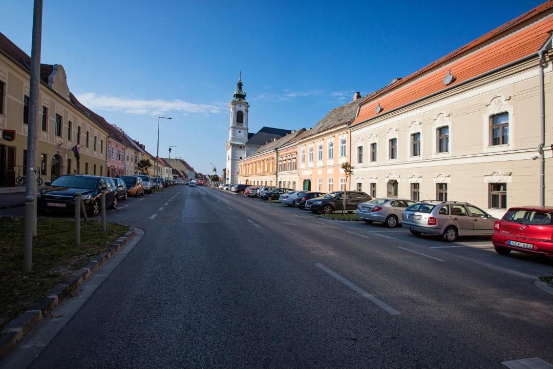 Photo of Buildings in Gyor