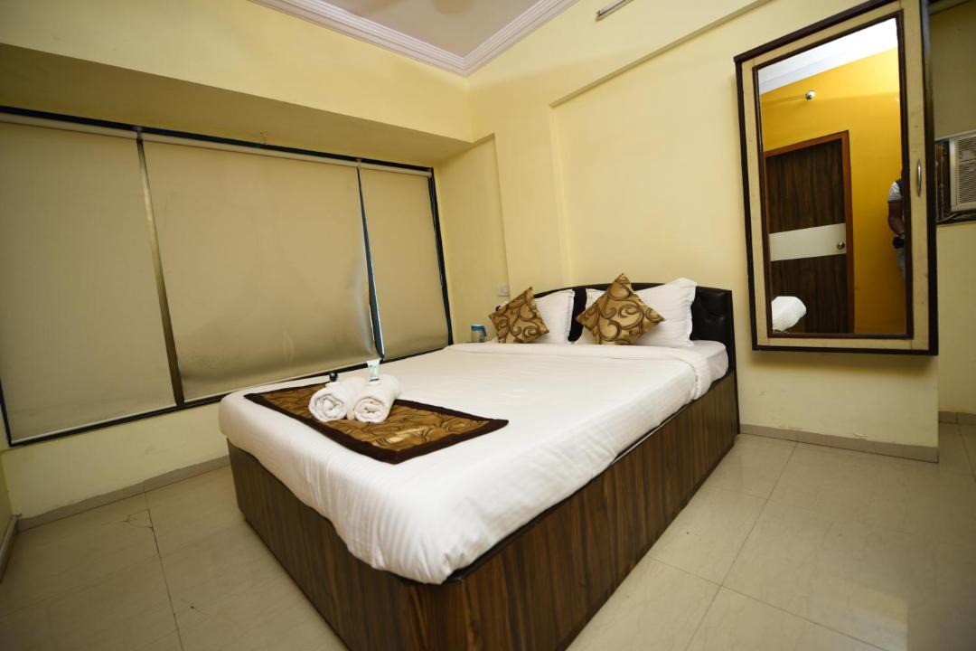 Photo of Bedroom in Lokhandwala Complex