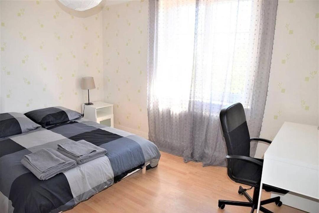 Photo of Bedroom in Limoges
