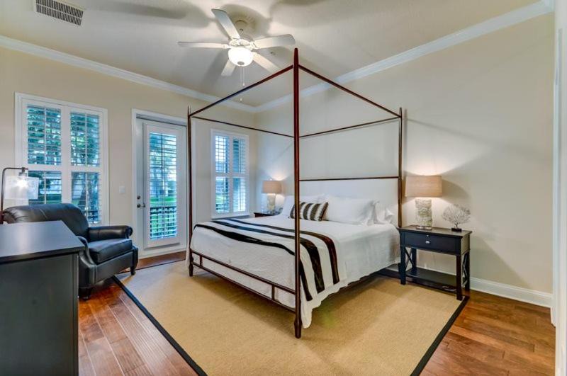 Photo of Bedroom in American Beach