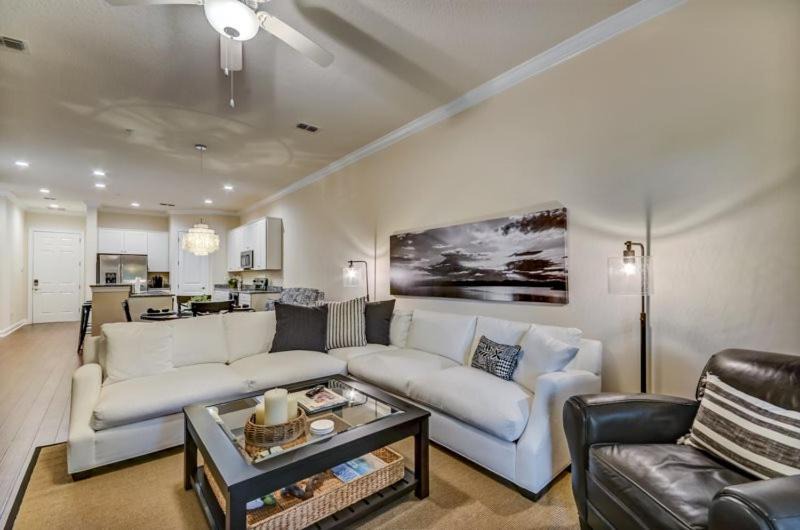 Photo of Livingroom in American Beach