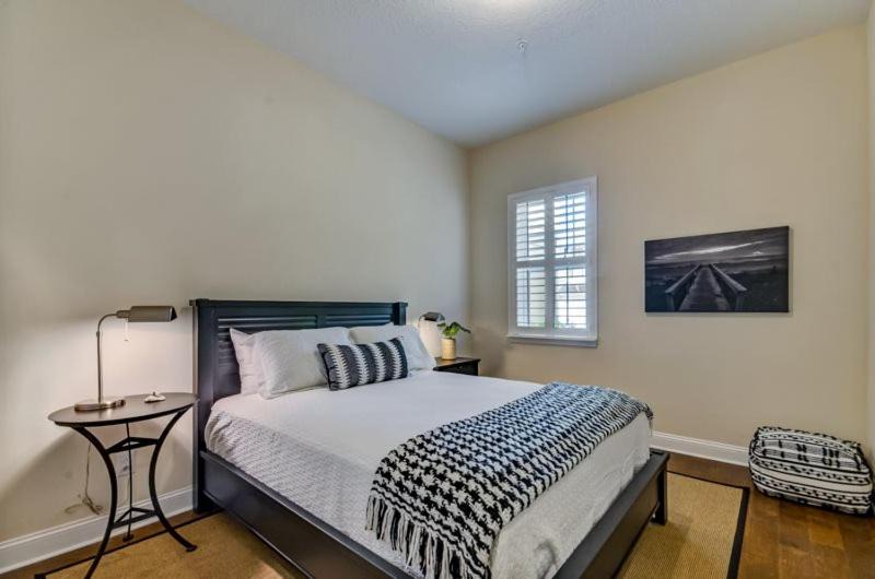 Photo of Bedroom in American Beach