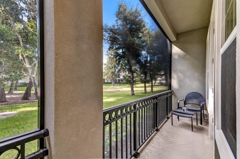 Photo of Patio Balcony in American Beach