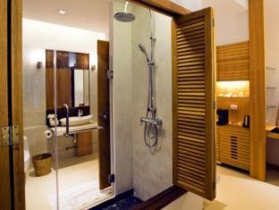 Photo of Bathroom in Ko Kood
