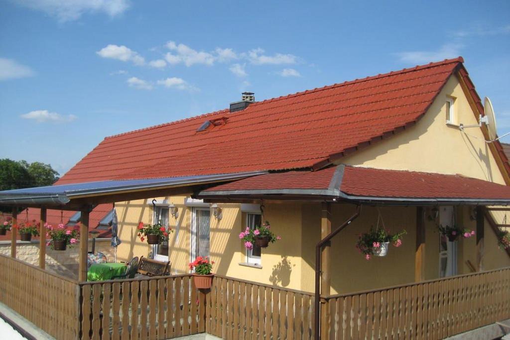 Photo of Buildings in Wutha-Farnroda