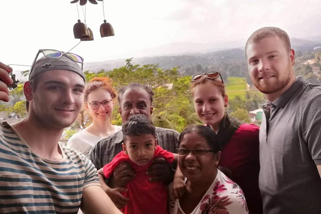 Photo of Human In Picture in Kandy