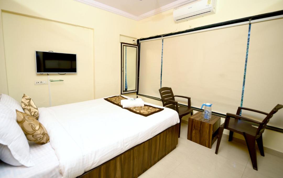 Photo of Bedroom in Lokhandwala Complex